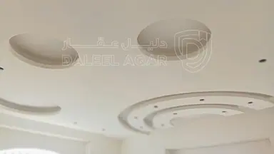 فيلا/منزل - يت مستقل للبيع في الزرقاء – شومر | بناء حجر فاخر  - 130000 دأ
